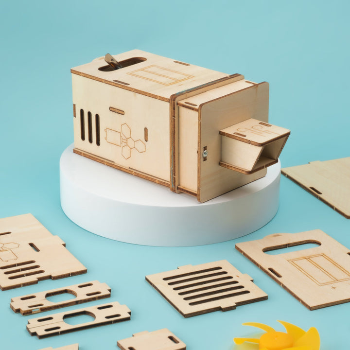 Kitsville ST045: Vacuum model and wooden parts