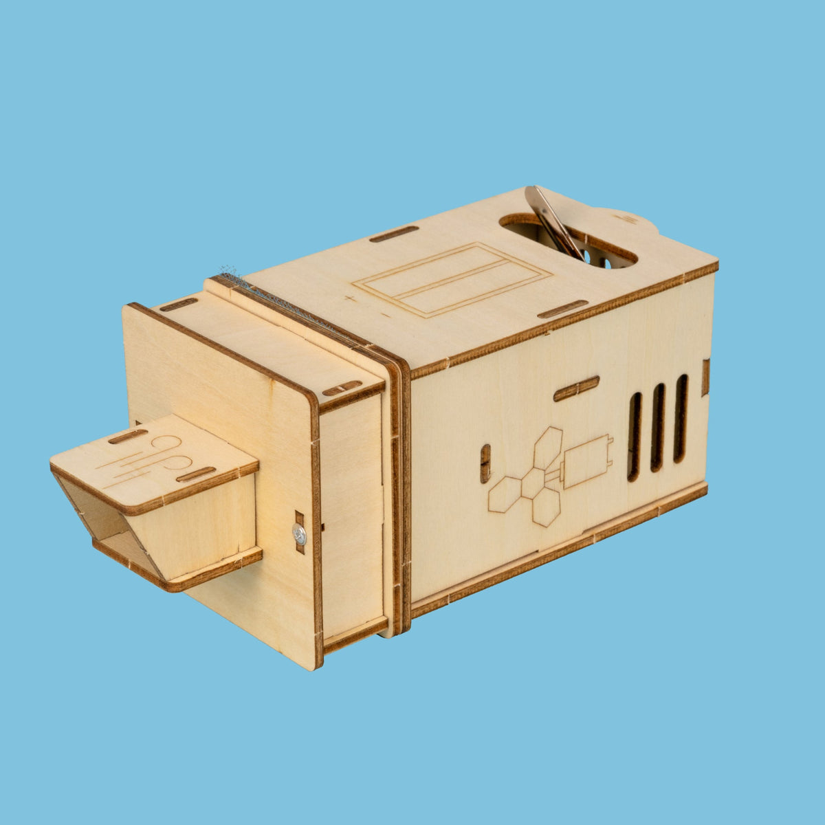 Kitsville ST045: Vacuum model on blue background
