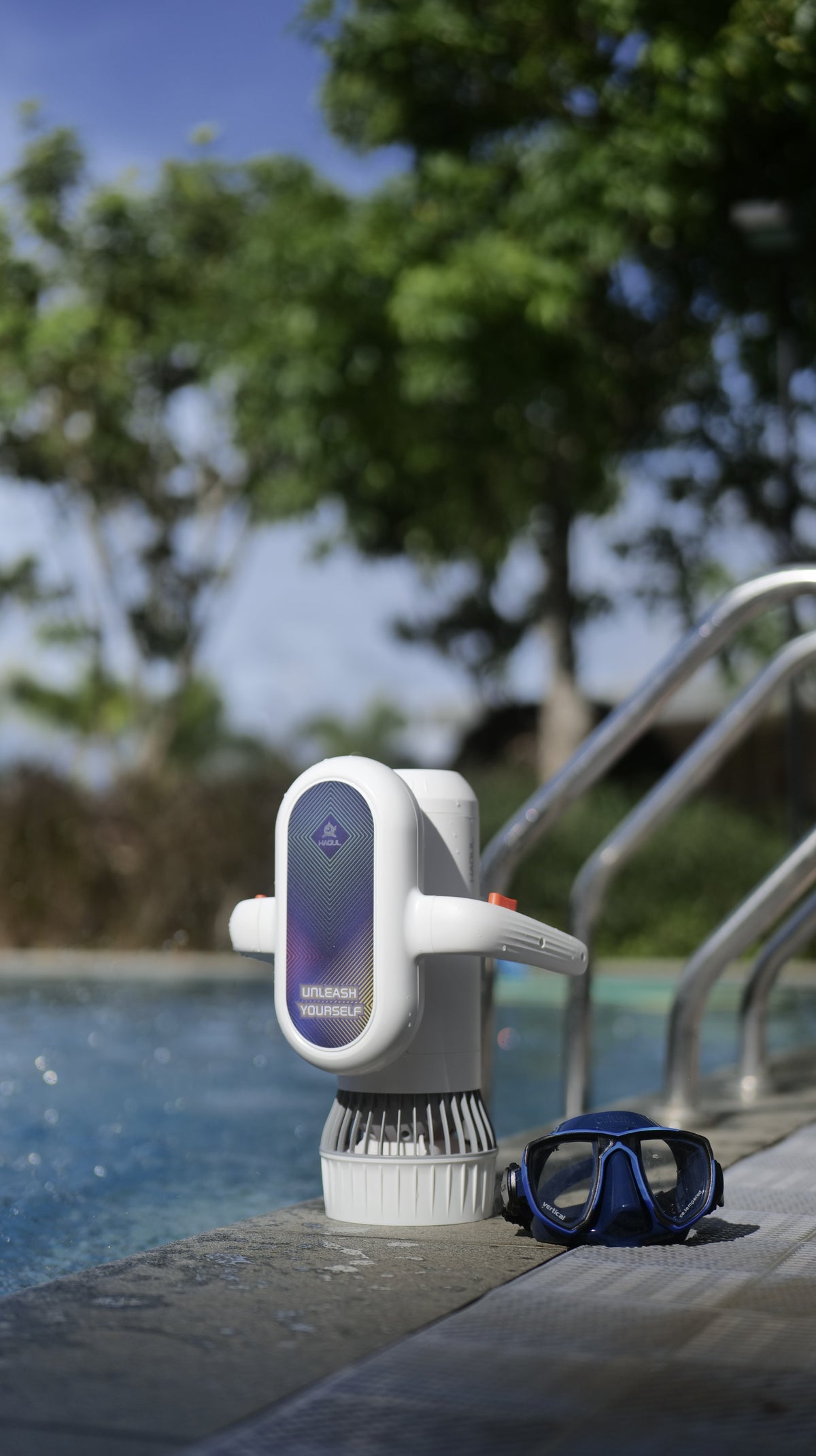 Sublue EZ Two-Speed Underwater Scooter