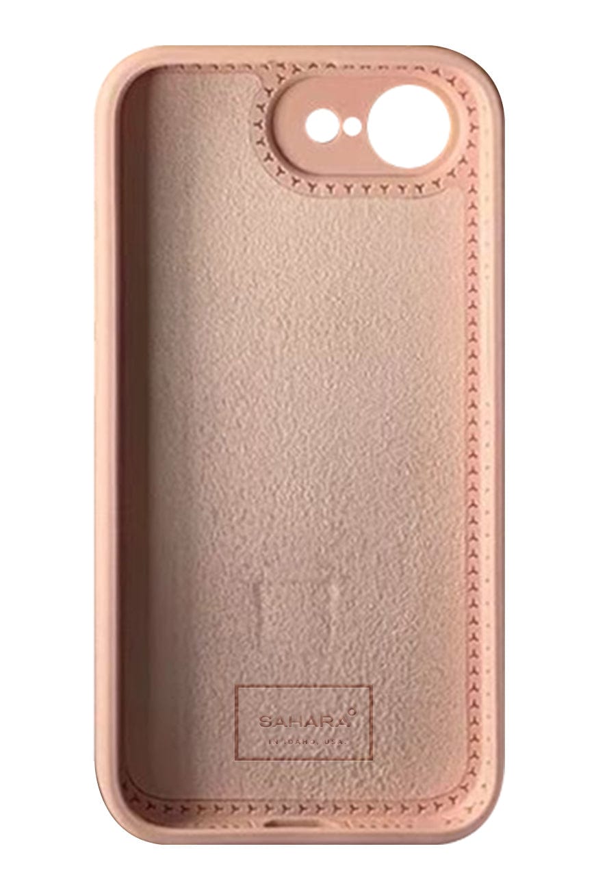 SaharaCase Venture Silicone Case for iPhone 17e & iPhone 16e — case fit and edge details
