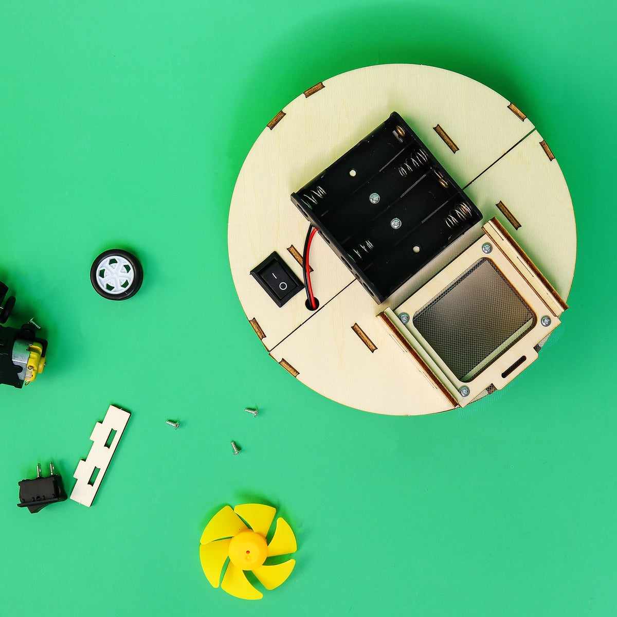 Kitsville Mini Robot Vacuum STEM Kit — top view