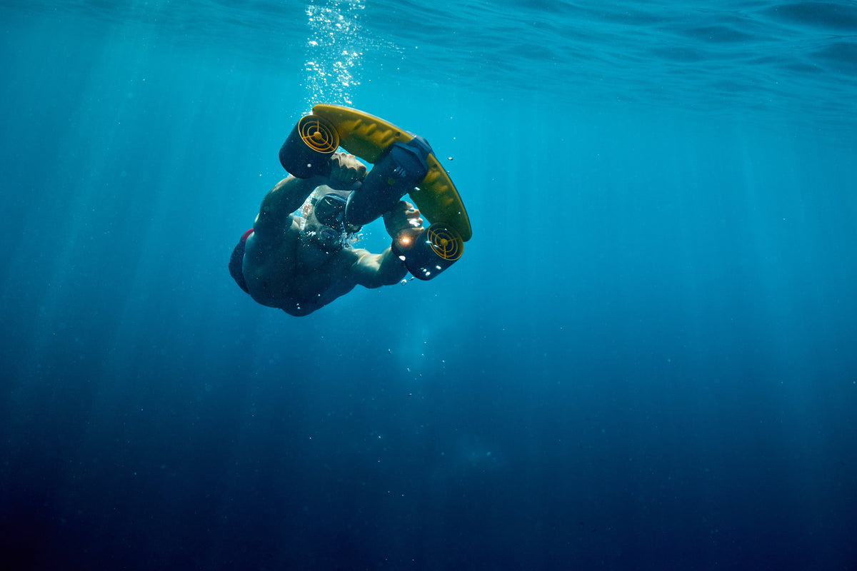 Sublue Navbow+ Underwater Scooter