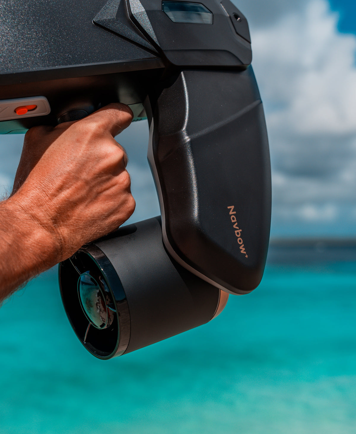 Sublue Navbow+ Underwater Scooter