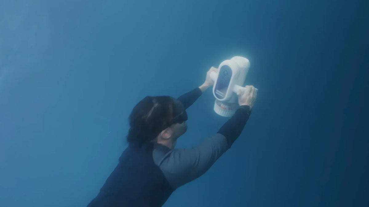 Sublue EZ Two-Speed Underwater Scooter