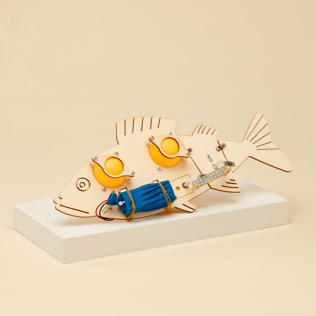 Kitsville ST021: Assembled fish robot model