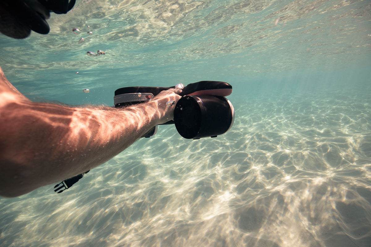 Sublue Navbow Underwater Scooter