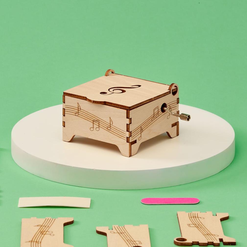 Kitsville ST007: Wooden music box and parts