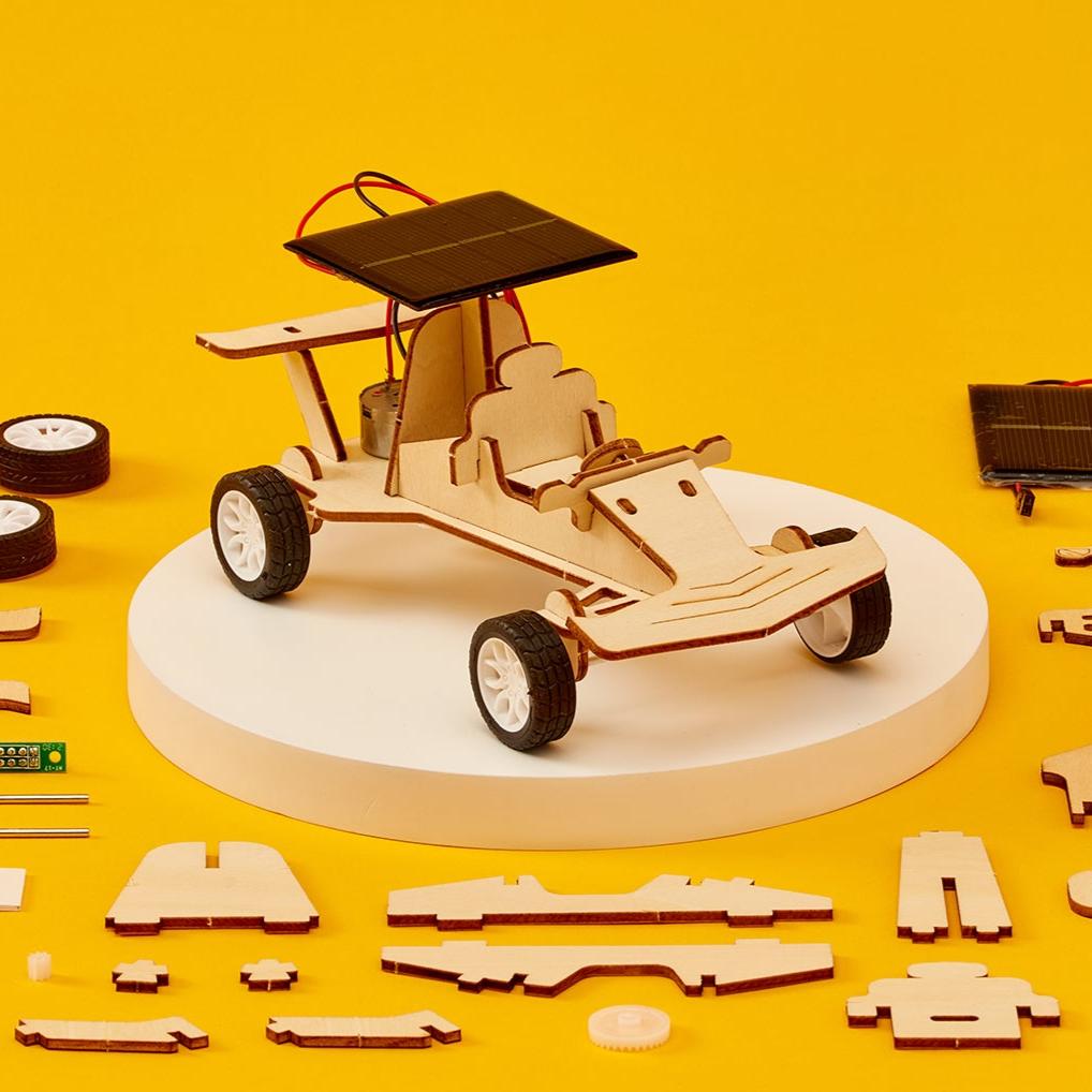 Kitsville ST014: Solar race car and wooden components