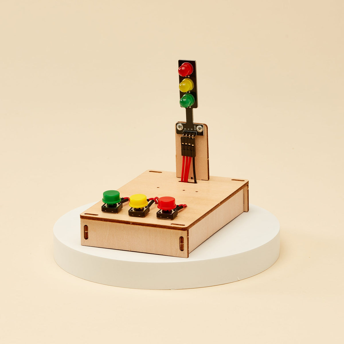 Kitsville ST003: Assembled traffic light with control buttons