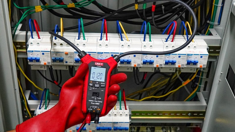 UNI-T UT281F flexible AC power clamp meter — manufacturer illustration 9