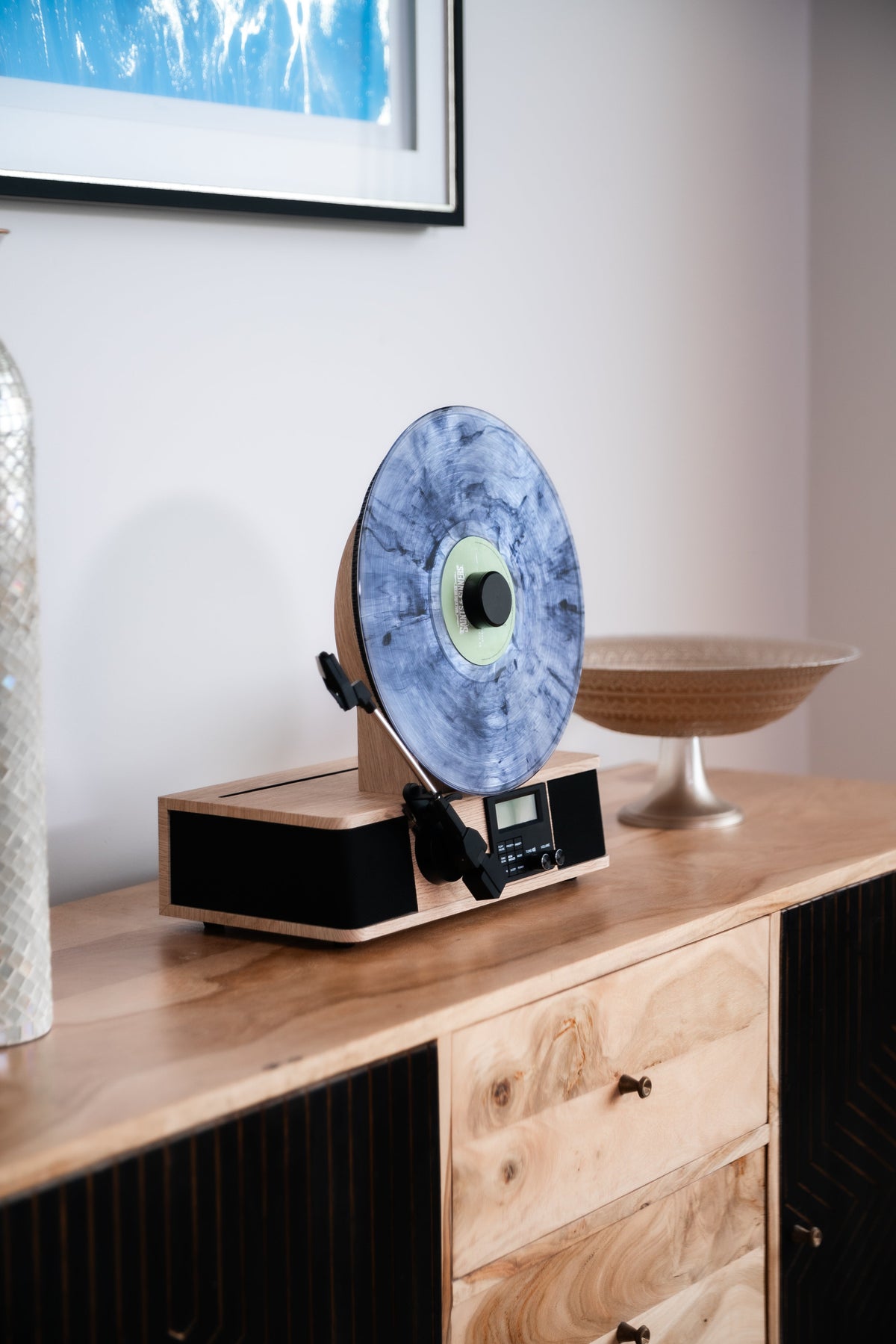Fuse Audio Wrap Vertical Record Player