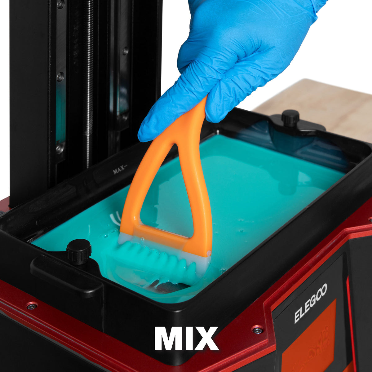 ULTIM8 WYP mixing-blade demonstration